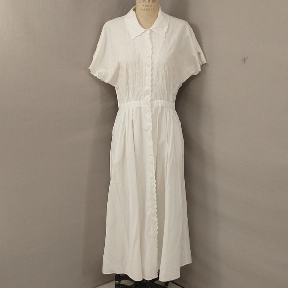 Vintage White Cotton Dress Feminine Summer w Pockets 10 12 LG See Measurements